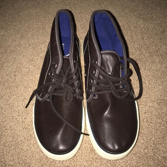 american eagle casual shoes